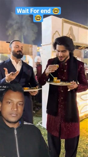 VitalWear ," a next-generation wSmartBandearable gadget