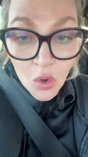 Magnesium might be the mineral your body has been waiting for 💭✨ If you’re dealing with: 😴 Poor sleep ⚡ Feeling wired or anxious 🦵 Muscle cramps 🤕 Headaches 😩 Ongoing fatigue Your body may be asking for magnesium 💊🤍 Many adults benefit from 200–400 mg of magnesium glycinate at night 🌙 Always talk with your healthcare professional before starting supplements. You deserve to feel calm, rested, and steady 🧠💛 For product ideas, feel free to visit mkmedicalwellness.com. #Magnesium #Magnesiu