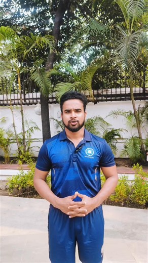 Overhead Squat – Movement Screening Assessment The Overhead Squat (OHS) is one of the most valuable global movement screening tests used across sports. It helps identify limitations in mobility, stability, and motor control by observing how the body behaves under a simple but challenging movement pattern. Note: Movement screening is conducted during the off-season. #movement #screening #analysis #overhead #squat #bilateral #assessment #sports #mobility #stability #motorcontrol #strengthandcondit