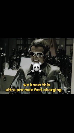 Robo ra ungaa😂 . . . #robo#rajinikanth #mobiles #funnymemes | scene.sensation