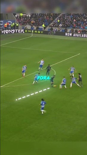 Nobody saw that goal coming 🧠 #football #highlights