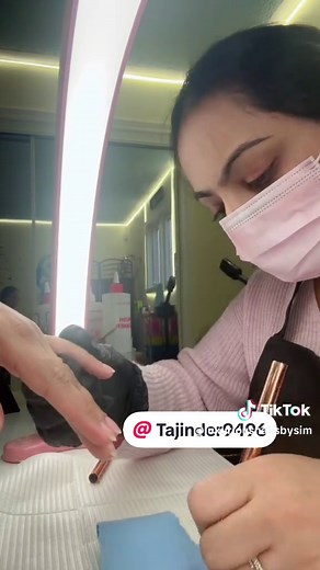 Gel Manicure with Shellac: Flower Nail Art Designs