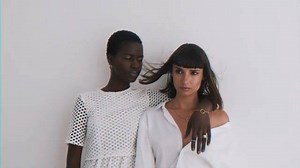 AIDÉ and ANAÏS for @with.reinventedjewellery 💥 @iamaideandrelino @anaisssanaisss @agencia_grande Styling: @mathildemisciagna Photograph: @claudiogoncalves.work Video: @fabiogoncalves_bd #aide #anais #facemodelsagency #facemodels | Face Models