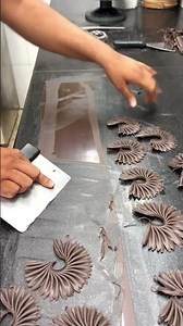 How to Make Chocolate Fan Garnishes | Professional Chocolate Decoration Technique