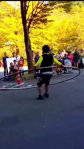 6M views · 53K reactions | Crazy core strength 欄 Knowledge of physics | Will Smith | Facebook