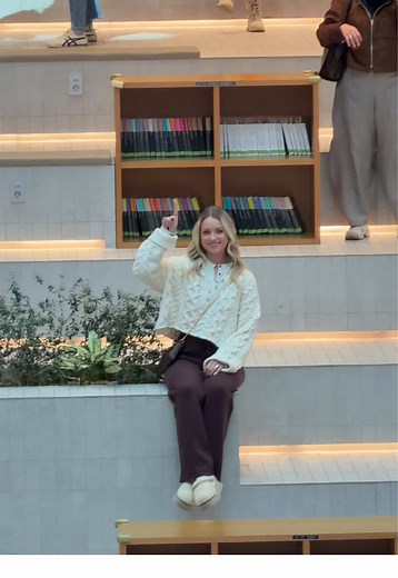Exploring Starfield Library in Seoul: A Book Lover's Dream