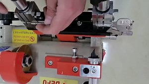 Key Cutting Machine with LED Lighting, Automatic Key Cutter, High Precision Cloner, Professional Commercial Keys Duplicator, Portable Keys Cutting Machine for Locksmith