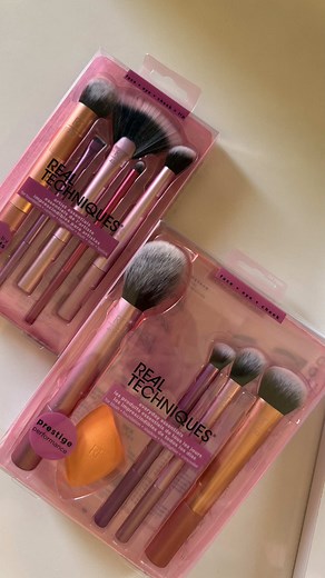 Unboxing Real Techniques Makeup Brushes Review
