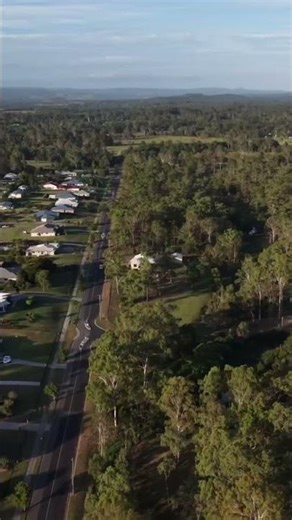 DJI Mini 5 Pro Master & Quick Shots and flying Clip