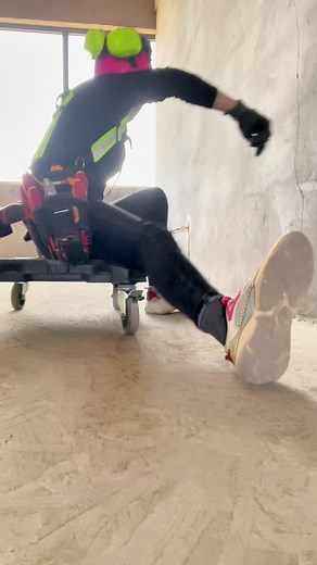 ElectricianJulie on TikTok