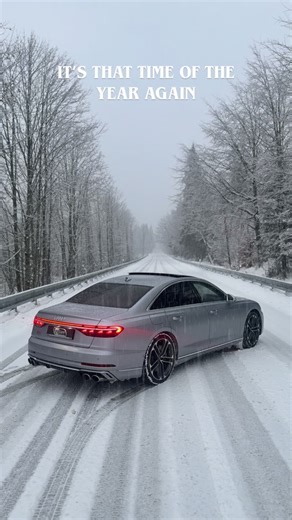 Auditography 📸 on Instagram: "The amazing S8 in florett matte silver in lovely winter wonderland. Car: 2025 @Audi S8 (571hp/800Nm, V8 4.0 TFSI twinturbo with mild hybrid) Power: 571hp at 6000rpm, 800Nm at 2000rpm Performance 0-100kmh(62mph): 3.39sec (tested) Curb Weight: 2384kg / 5256lbs Location: Kaunertal Glacier Color: Florett silver metallic Interior: Audi exclusive Transmission: 8 speed automatic YouTube / Facebook: auditography TikTok: auditographyofficial Wallpapers: auditography.imgbb.c