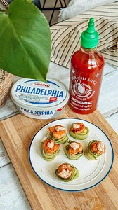 We teamed up with Sriracha - Flying Goose Brand for this no-fuss summer roll. Creamy Philly meets a swirl of Sriracha, crisp cucumber, avocado, and prawns, all rolled up sushi-style. Perfect for when you want flavour without the heat of the kitchen. 🍤 #FriendInPhilly #MealInspiration #QuickRecipes | Philadelphia UK & Ireland