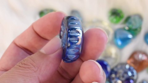 Glass Pebbles for Decorative 1LB, Flat Marbles Glass Beads Stone for Floral Arrangements Vases Gem Aquarium Pebbles Vase Filler Decor