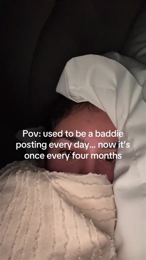 From Daily Posts to Long Gaps: A Social Media Reflection