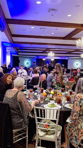 Years of practice go into serving a flawless four-course meal. Trust the Oak's culinary expertise and service for your corporate events. | The Oaks Event Center