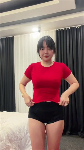 Rosmar's Rich Girl Dance Challenge