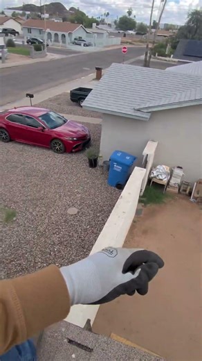 Overlapping drip edge