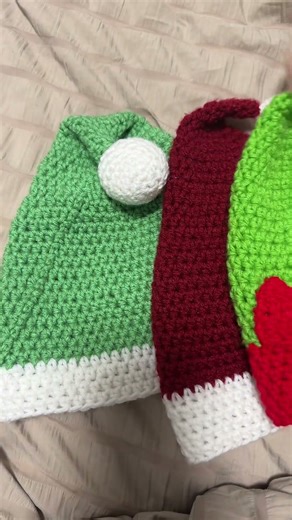 Crochet Christmas elf hat #christmas #crochet