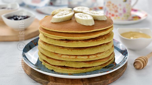 Clatite cu banane / Pancakes cu banane fara zahar | Reteta Video
