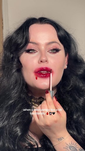 Vampy Lips Makeup Tutorial for Halloween | Fenty Beauty & Clinique