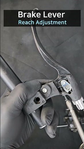 brake lever reach adjustment #cycling #bicycle #mtb #shimano #sram #cycling