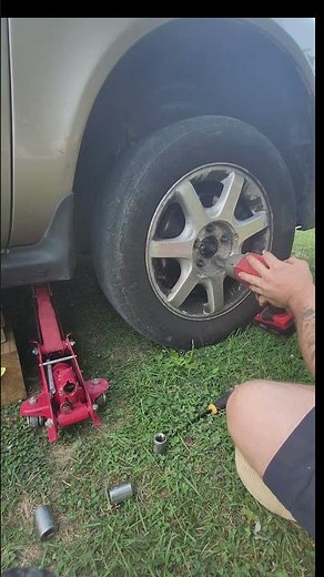 How To Replace Ford Taurus Lower Control Arm Bolt