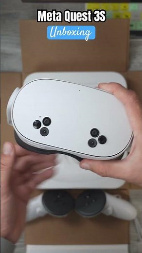 Meta Quest 3S - What’s In The Box?
