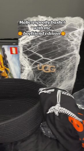 Create a Halloween Spooky Basket for Your Boyfriend