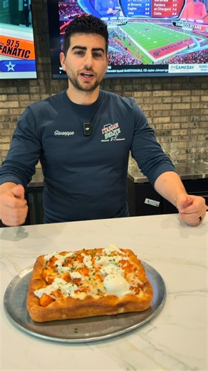 Chef G is on another level!!📈❤️🔥🔥🔥 the specials line up for this weekend! You can obviously guess which one is his favorite! | Italian Delite Pizzeria & Restaurant