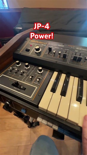 The absolutely incredible JP-4. #analogsynth #betohale