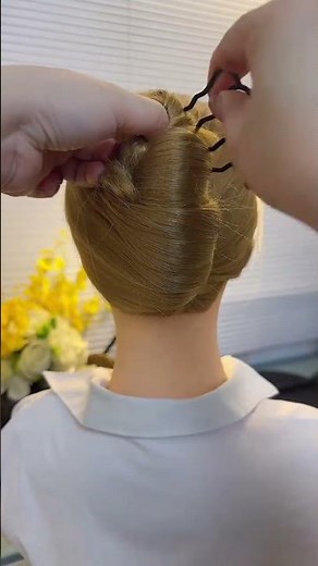 Quick & Easy Updo Tutorials: DIY Hair Styling Guide
