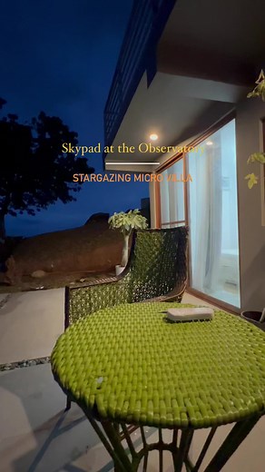 We are now accepting reservations for Skypad villa…Skypad is our new micro villa for small groups located at Carpe Noctem Observatory, a privately-owned astronomical observatory located 5 mins away from Villa Elisha... It is located 450m above sea level and has sweeping views of the Sierra Madre mountains, Laguna Bay and the Metro Manila skyline…It will be available for rent starting July. ✅ 1 bedroom villa✅ 2 Full Double Beds✅ Private kitchenette✅ Private infinity plunge pool✅ Private Bathroom✅