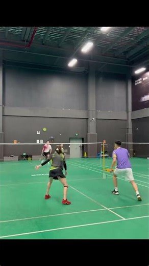 The skill of predicting the shuttle’s landing point is incredibly useful #badminton