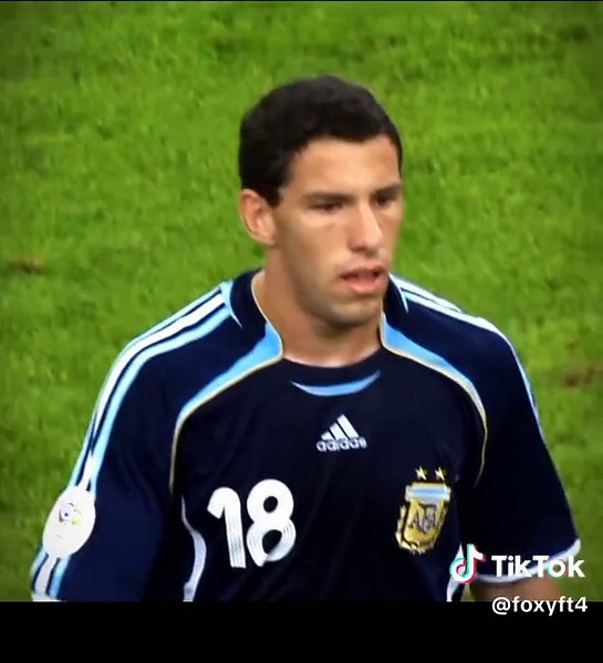 Messi's Debut Match Highlights and Skills