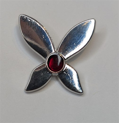 Hawk-moth Inspired Brooch - Etsy