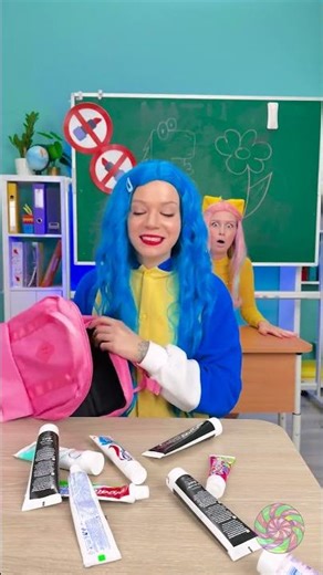 The Lipstick Surprise in Toothpaste! 💄😱