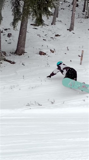 Snowboarding Wipeout: Epic Fail Compilation