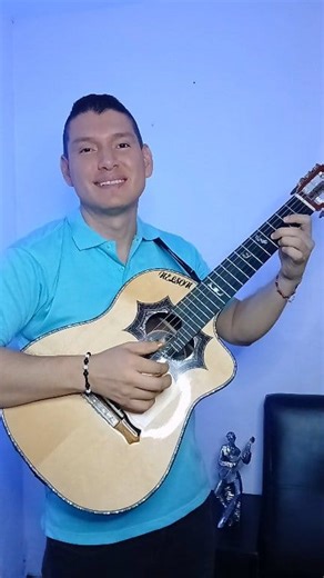 305K views · 9.9K reactions | Es la mujer Alejandro Fernández recordando bonitas canciones saludos amigos珞 #requinto #videoviralシ #fblifestyle | Nelson Espinosa Requinto | Facebook