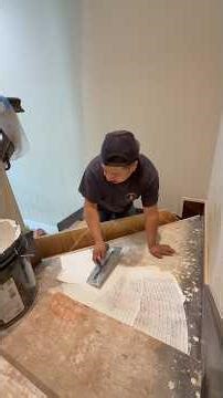 Aquí te dejo otro video, como instalar piso ingeniería en las escaleras.. #1million