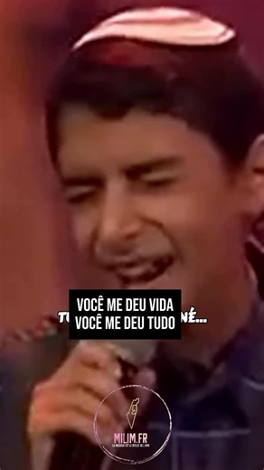 Pessach Kauffman | ‎A música “Shema Israel” (שמע ישראל), interpretada pelo brilhante garoto, é uma poderosa música em hebraico que expressa uma oração profunda...‎ | Instagram
