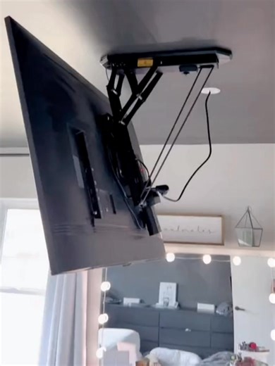 🌟 Motorisierter, klappbarer TV-Ständer Lässt sich mit nur einer Berührung aus- und einfahren und verschwindet automatisch, um ein eleganteres Wohnzimmer zu schaffen. ✨ Automatisches Zusammenklappen, intelligente Aufbewahrung, platzsparend. ✨ Ob in einer kleinen Wohnung, im Schlafzimmer, im Spielzimmer oder im Besprechungsraum – dieser smarte Ständer sorgt für ein erfrischendes Erlebnis. 👉 Klicken Sie hier, um mehr zu erfahren und Ihren Fernseher stilvoll aufzuwerten! | Dhmie-sd