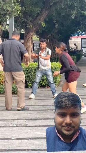 new viral prank 😲 🥶 🥶videos top shots wall prank #comedpranky #funny #viral #prank