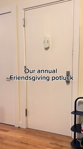 new friendsgiving hack just order domino’s