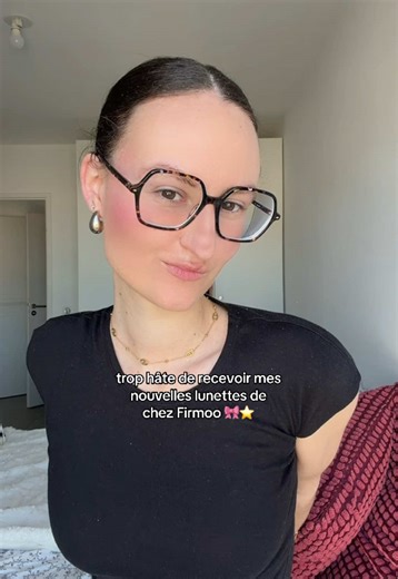 ps: je vous ai obtenu un code LULU5030 (50% de réduction sur les montures 30% de réduction sur les verres, solaires inclues ✨🌞) @Firmoo_france #firmoo #firmoofrance #lunettesdesoleil #monture