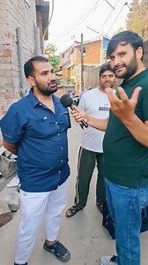 264K views · 4.3K reactions | #kashmiriyat_zindabad A School Bus Driver found this Bag With Leptop & Samsung S22Ultra found this Bag at Khanyar Srinagar | Kashir News Nation | Facebook