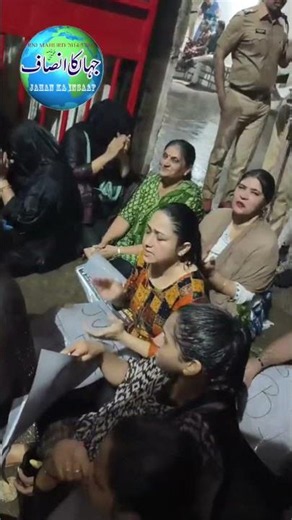 JP North Society in Mira Road, Crane Collapse Residents Demand FIR Against Builder | Protest |