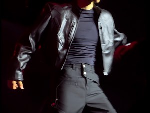 【Ghost in Singapore】伯贤新加坡演唱会现场—Ghost高清直拍“哥哥的腰！”