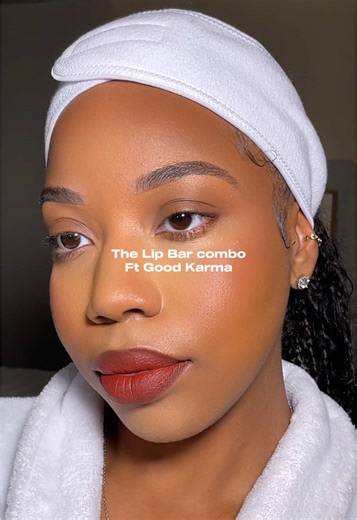 Neutral Red Lip: A Perfect Makeup Choice