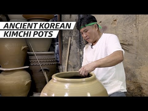 How a Master Potter Makes Giant Kimchi Pots Using the Traditional Method — Handmade