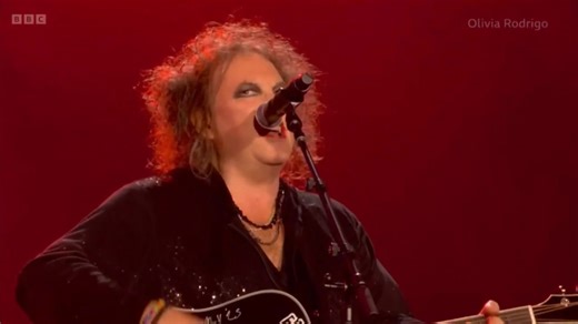 Olivia Rodrigo welcomes The Cure’s Robert Smith onto Glastonbury’s Pyramid stage